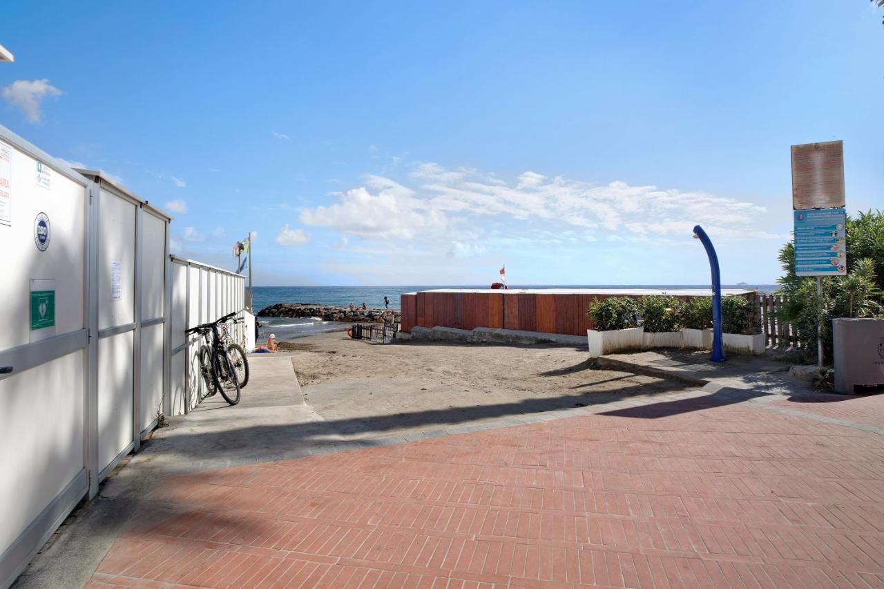 Casa Di Ali Apartment Imperia Luaran gambar